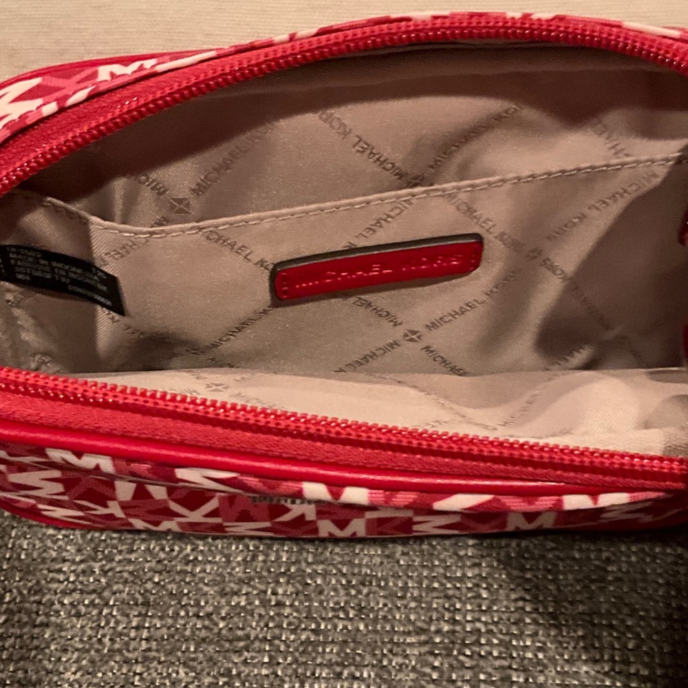 Michael Kors Dark Raspberry/White Logo Belt Bag NWT - Picture 6 of 7